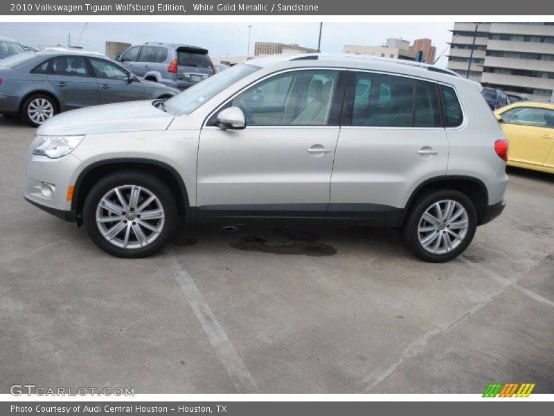 White Gold Metallic / Sandstone 2010 Volkswagen Tiguan Wolfsburg Edition