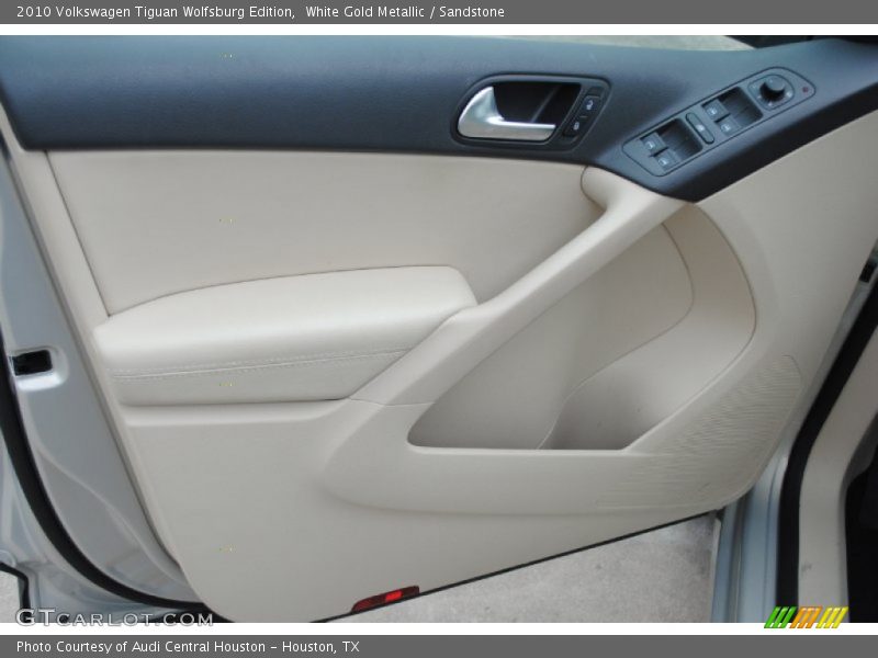 White Gold Metallic / Sandstone 2010 Volkswagen Tiguan Wolfsburg Edition