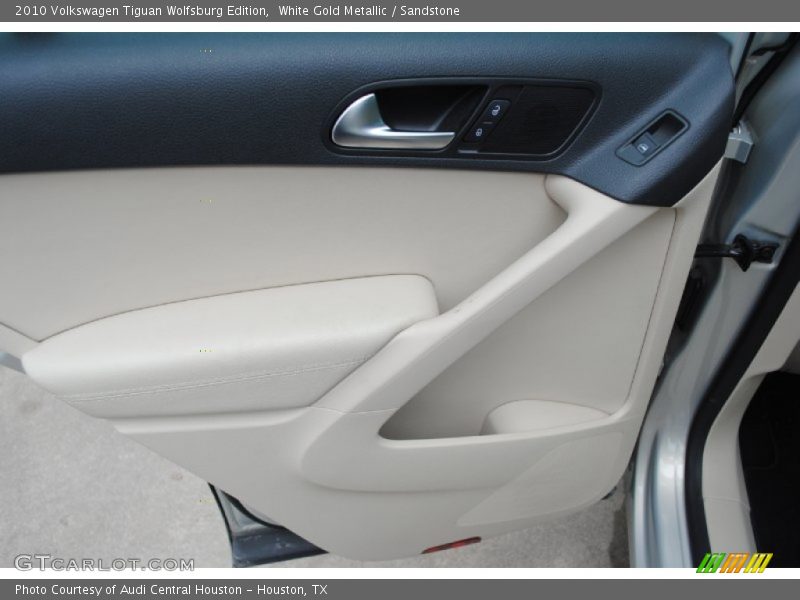 White Gold Metallic / Sandstone 2010 Volkswagen Tiguan Wolfsburg Edition
