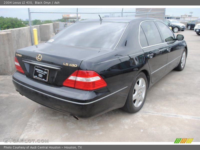 Black Onyx / Ash 2004 Lexus LS 430