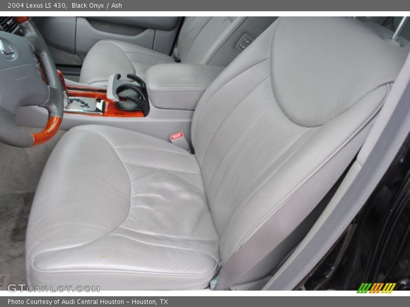Black Onyx / Ash 2004 Lexus LS 430
