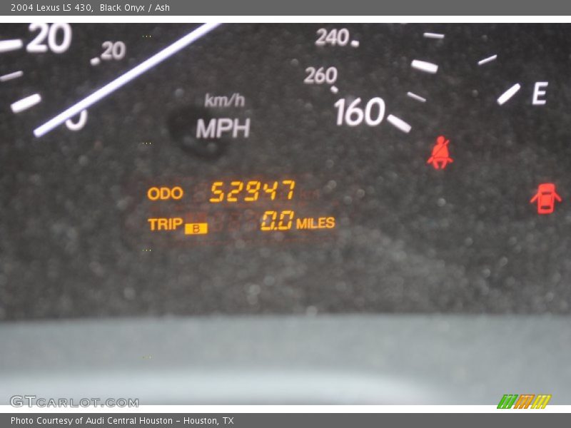 Black Onyx / Ash 2004 Lexus LS 430