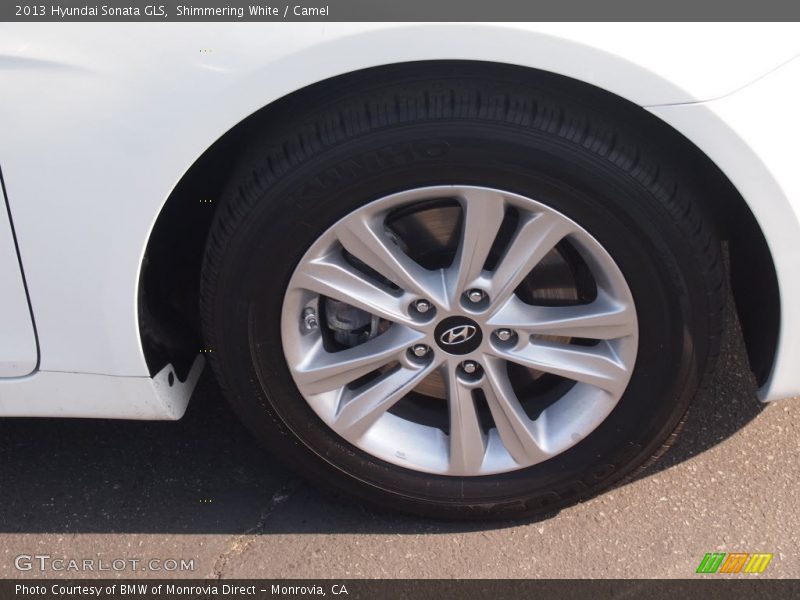 Shimmering White / Camel 2013 Hyundai Sonata GLS