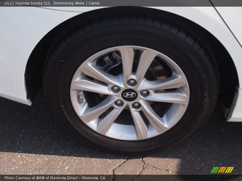 Shimmering White / Camel 2013 Hyundai Sonata GLS