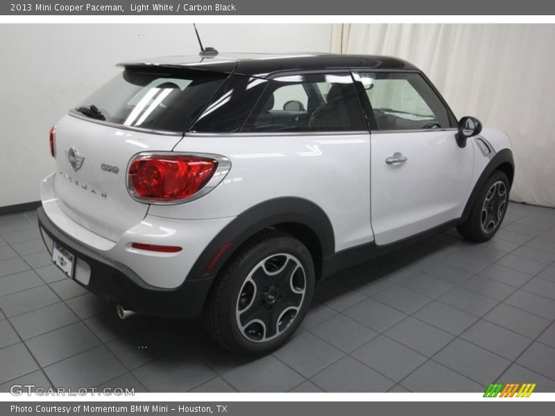 Light White / Carbon Black 2013 Mini Cooper Paceman