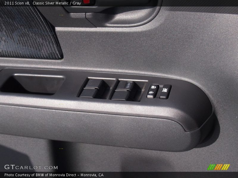 Classic Silver Metallic / Gray 2011 Scion xB