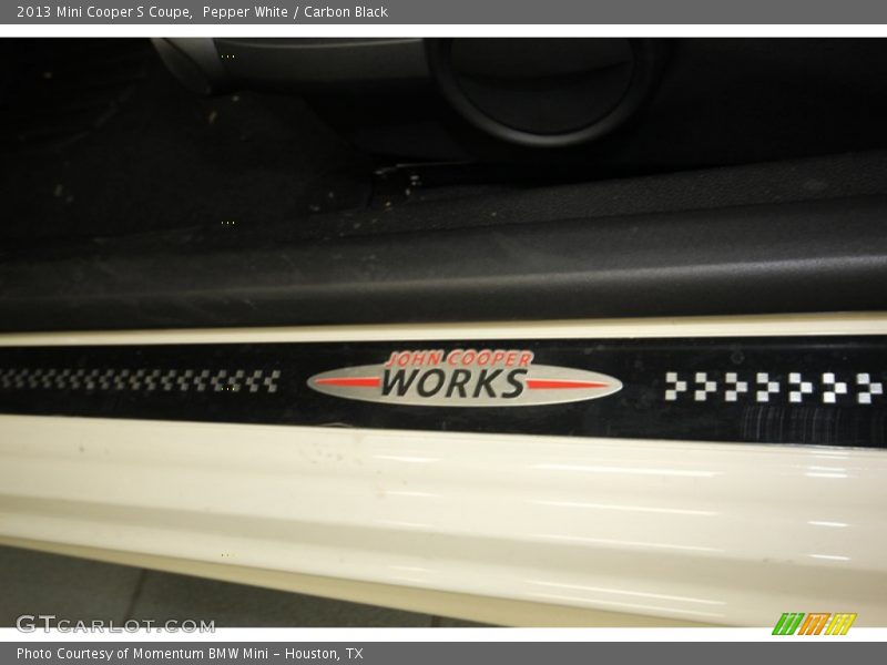 Pepper White / Carbon Black 2013 Mini Cooper S Coupe
