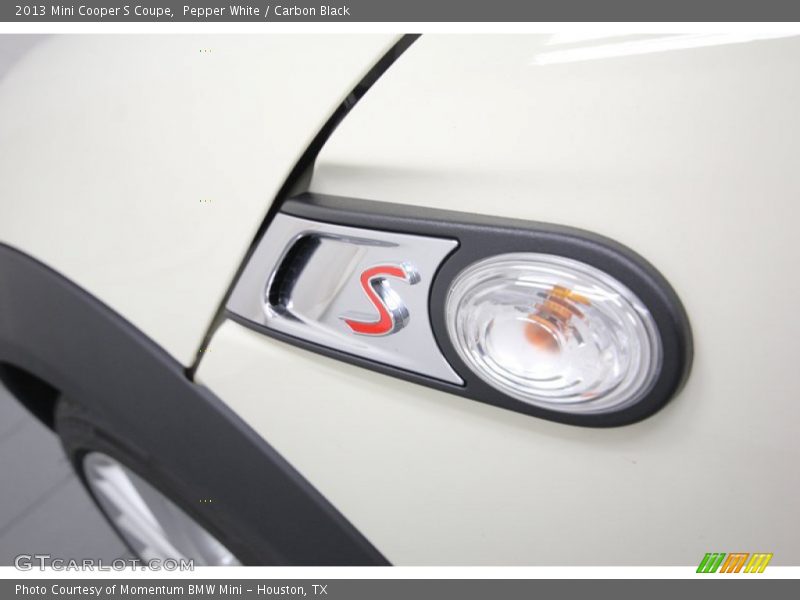 Pepper White / Carbon Black 2013 Mini Cooper S Coupe