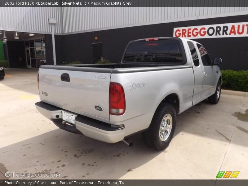 Silver Metallic / Medium Graphite Grey 2003 Ford F150 XL SuperCab