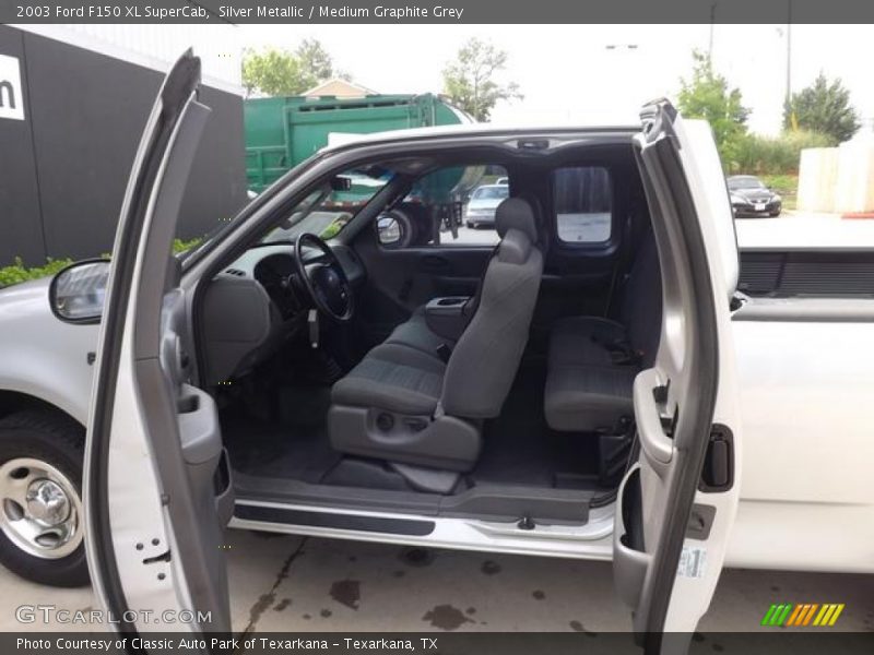 Silver Metallic / Medium Graphite Grey 2003 Ford F150 XL SuperCab