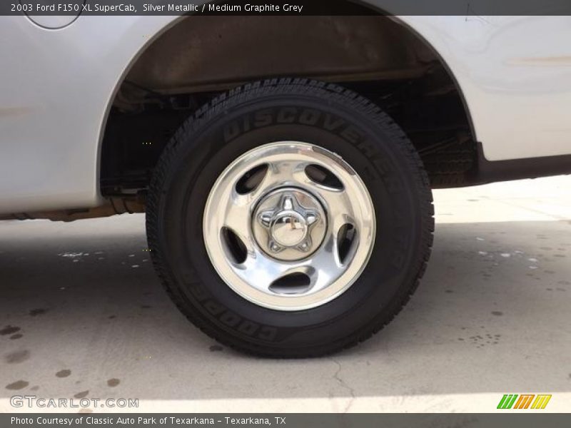 Silver Metallic / Medium Graphite Grey 2003 Ford F150 XL SuperCab
