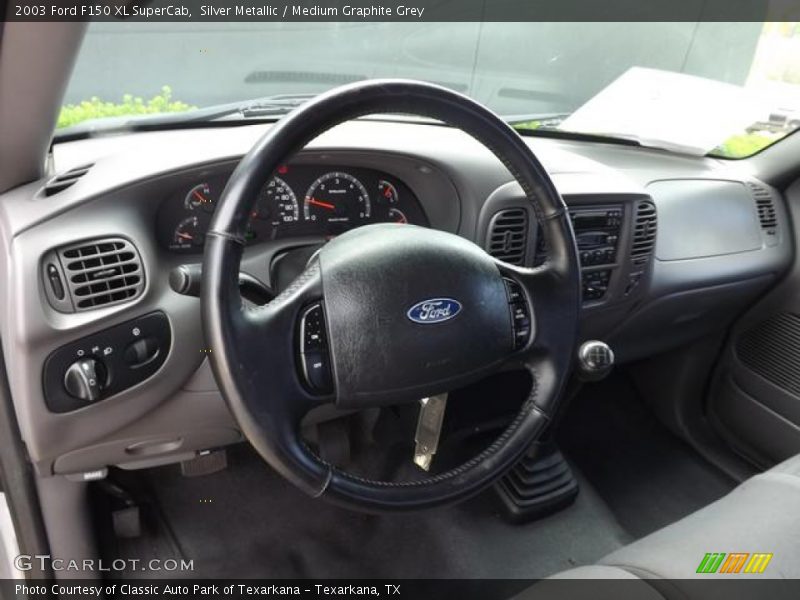 Silver Metallic / Medium Graphite Grey 2003 Ford F150 XL SuperCab