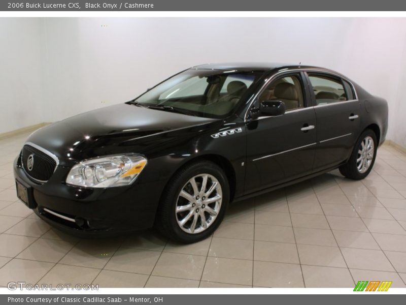 Front 3/4 View of 2006 Lucerne CXS