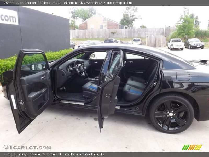Brilliant Black Crystal Pearl / Black/Mopar Blue 2011 Dodge Charger R/T Mopar '11