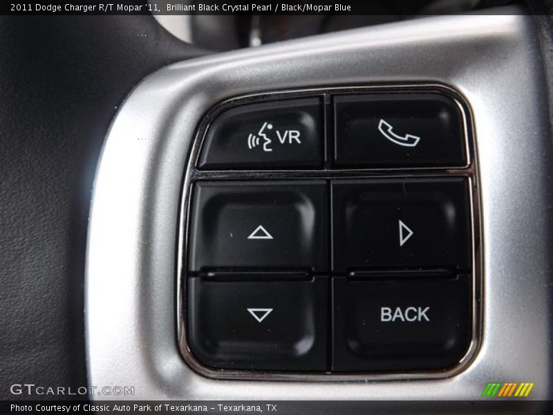 Controls of 2011 Charger R/T Mopar '11