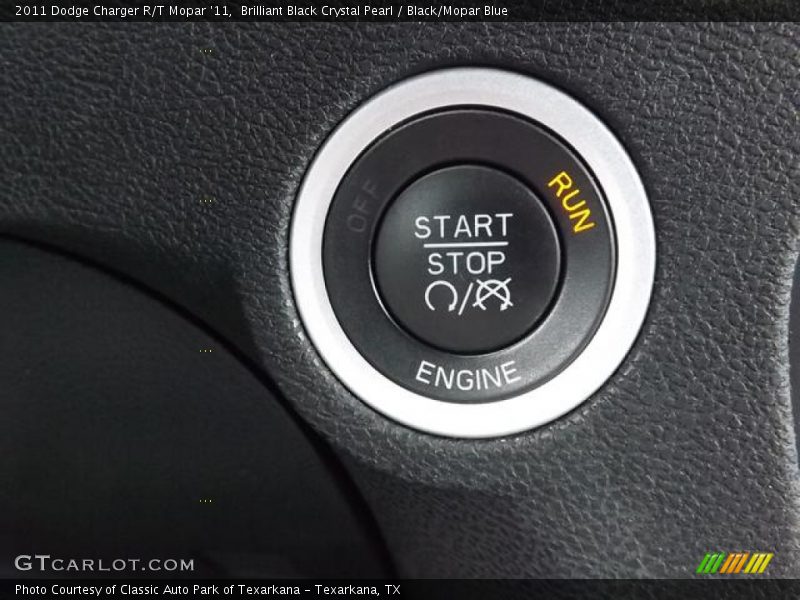 Controls of 2011 Charger R/T Mopar '11