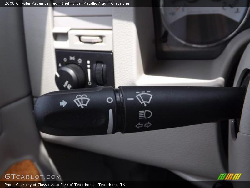 Bright Silver Metallic / Light Graystone 2008 Chrysler Aspen Limited