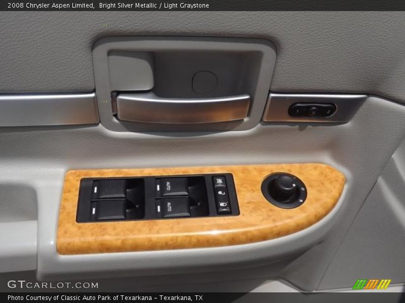 Bright Silver Metallic / Light Graystone 2008 Chrysler Aspen Limited