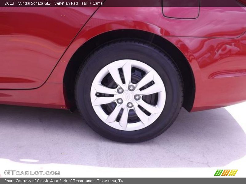 Venetian Red Pearl / Camel 2013 Hyundai Sonata GLS