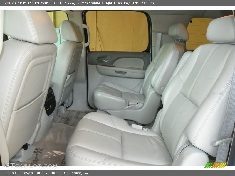 Summit White / Light Titanium/Dark Titanium 2007 Chevrolet Suburban 1500 LTZ 4x4