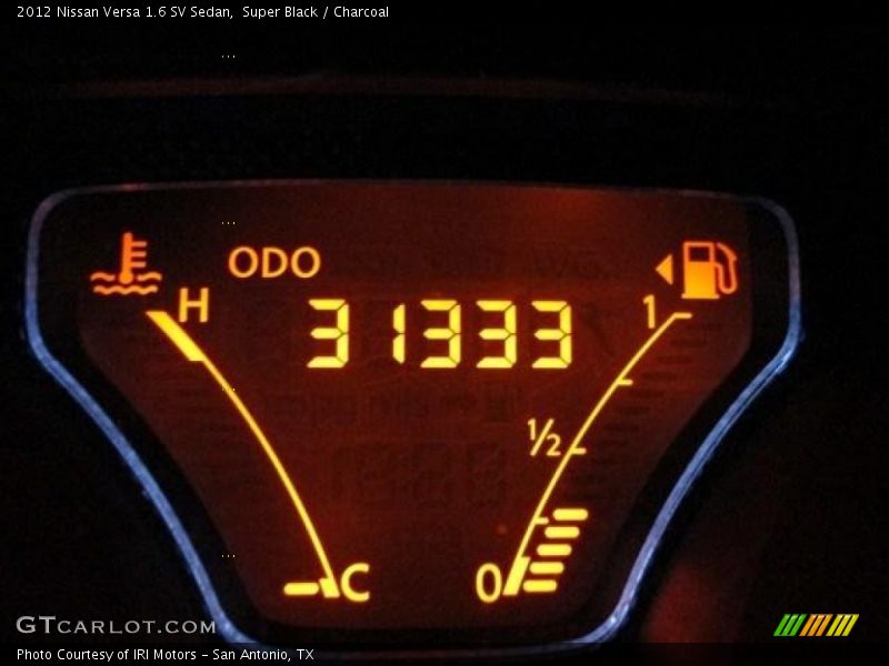 Super Black / Charcoal 2012 Nissan Versa 1.6 SV Sedan