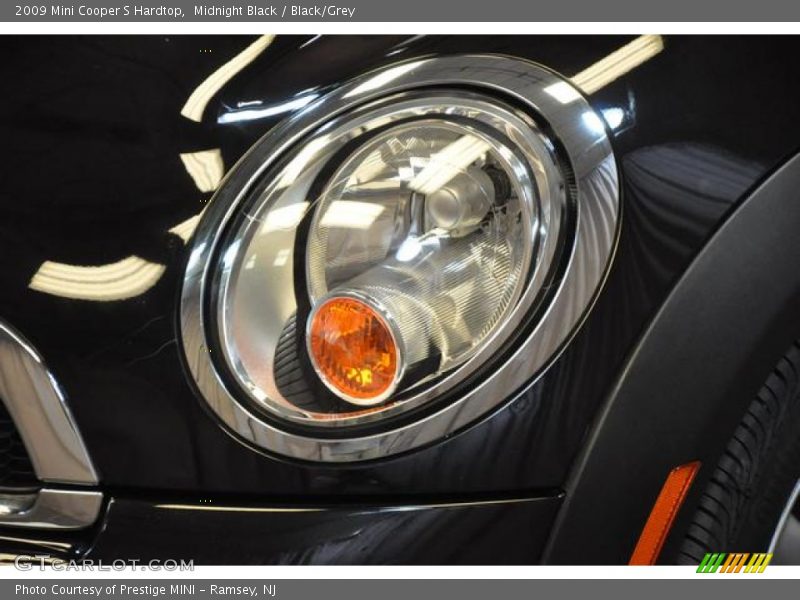 Midnight Black / Black/Grey 2009 Mini Cooper S Hardtop