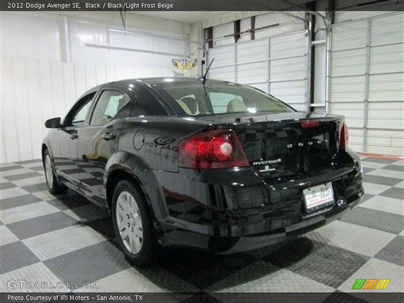 Black / Black/Light Frost Beige 2012 Dodge Avenger SE