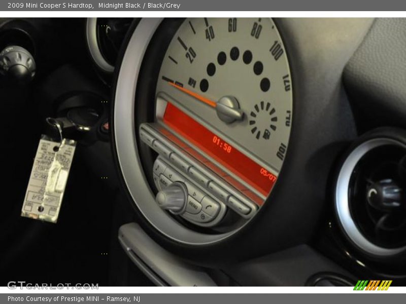 Midnight Black / Black/Grey 2009 Mini Cooper S Hardtop