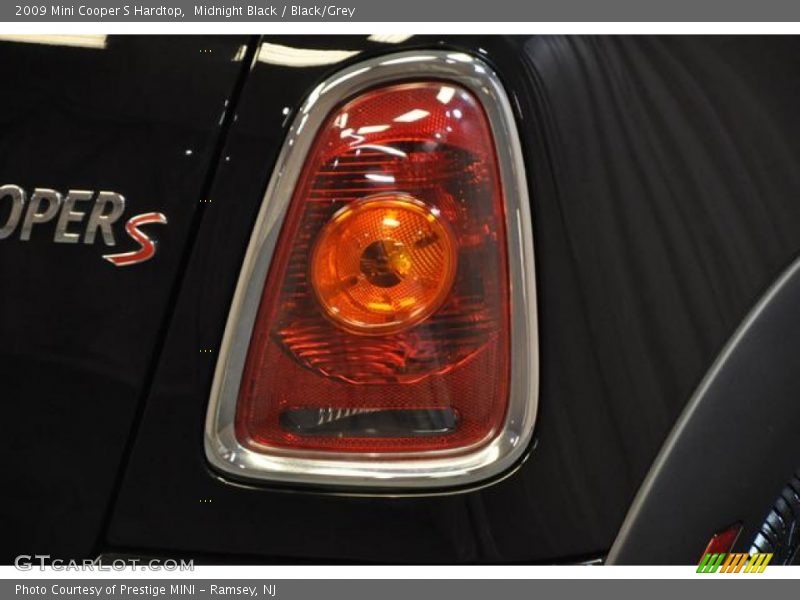 Midnight Black / Black/Grey 2009 Mini Cooper S Hardtop