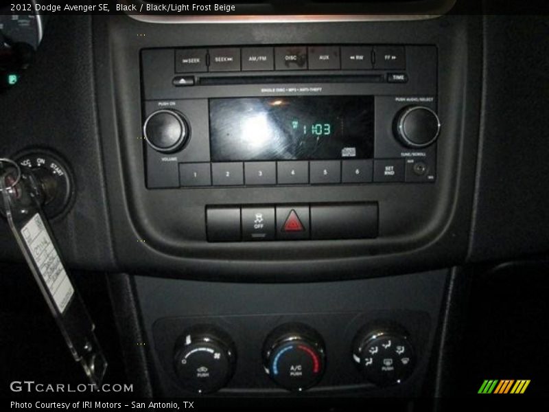 Black / Black/Light Frost Beige 2012 Dodge Avenger SE