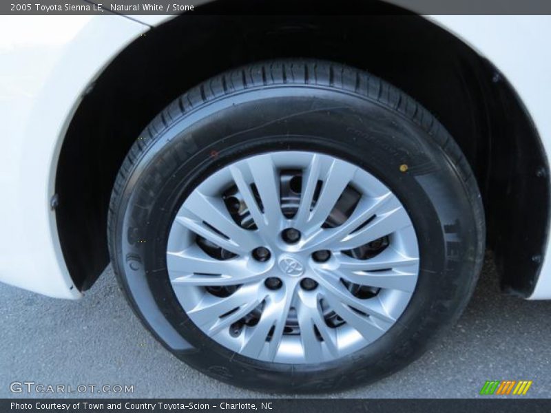 Natural White / Stone 2005 Toyota Sienna LE