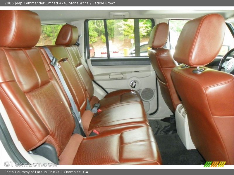 Rear Seat of 2006 Commander Limited 4x4