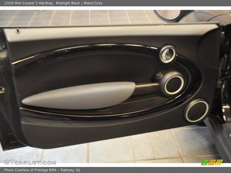 Midnight Black / Black/Grey 2009 Mini Cooper S Hardtop
