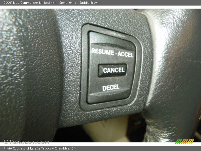 Controls of 2006 Commander Limited 4x4