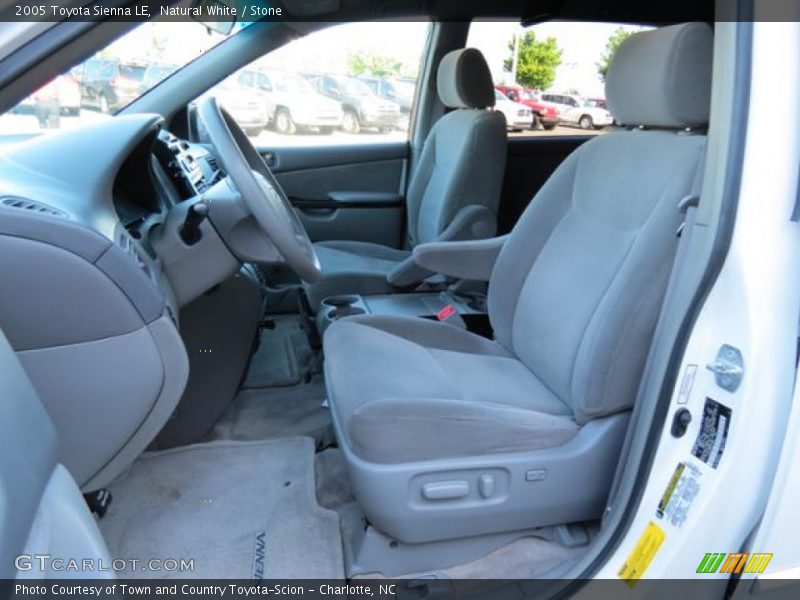Natural White / Stone 2005 Toyota Sienna LE