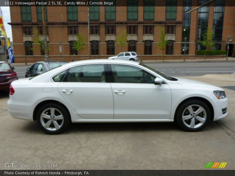 Candy White / Cornsilk Beige 2012 Volkswagen Passat 2.5L SE
