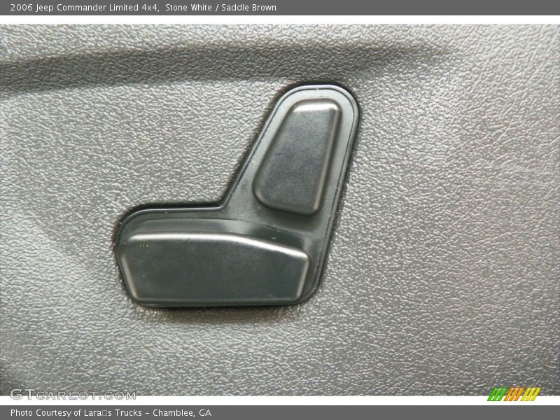 Controls of 2006 Commander Limited 4x4
