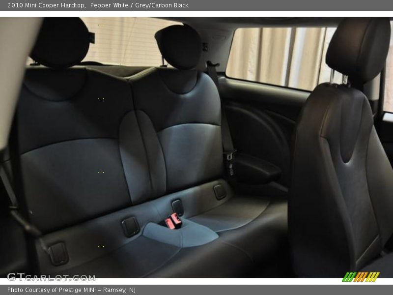 Pepper White / Grey/Carbon Black 2010 Mini Cooper Hardtop