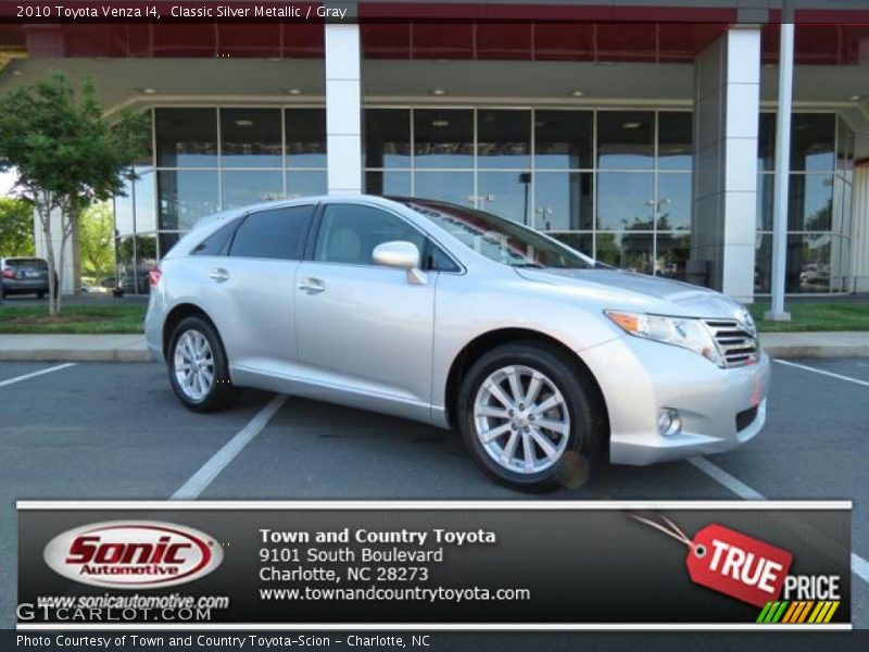 Classic Silver Metallic / Gray 2010 Toyota Venza I4