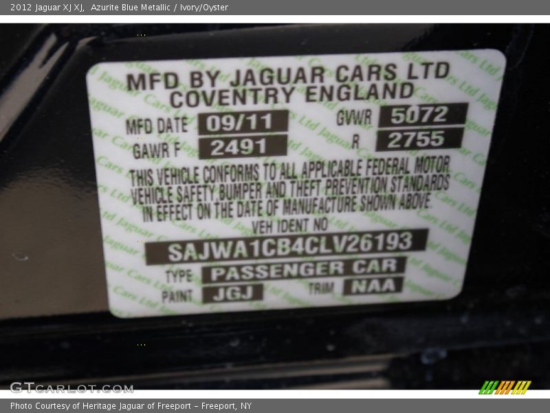 Azurite Blue Metallic / Ivory/Oyster 2012 Jaguar XJ XJ