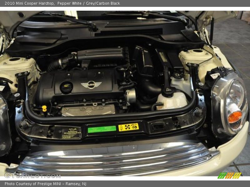 Pepper White / Grey/Carbon Black 2010 Mini Cooper Hardtop