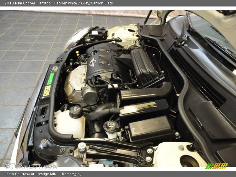 Pepper White / Grey/Carbon Black 2010 Mini Cooper Hardtop