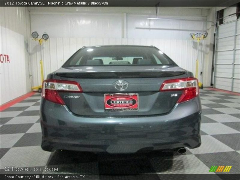 Magnetic Gray Metallic / Black/Ash 2012 Toyota Camry SE