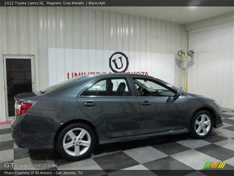 Magnetic Gray Metallic / Black/Ash 2012 Toyota Camry SE
