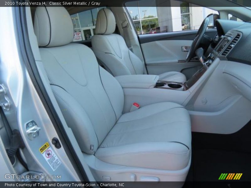 Front Seat of 2010 Venza I4