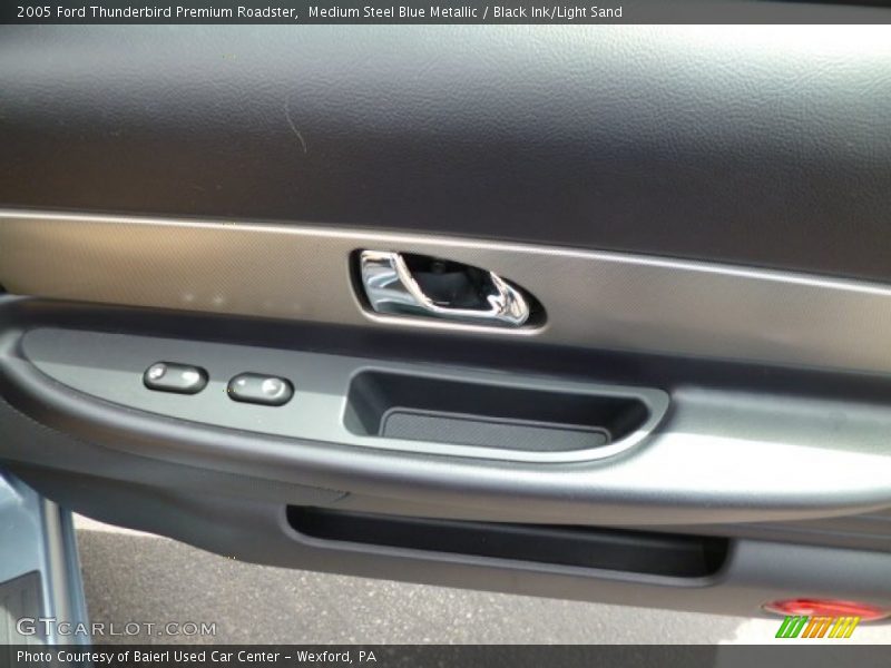 Medium Steel Blue Metallic / Black Ink/Light Sand 2005 Ford Thunderbird Premium Roadster