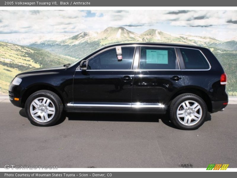 Black / Anthracite 2005 Volkswagen Touareg V8