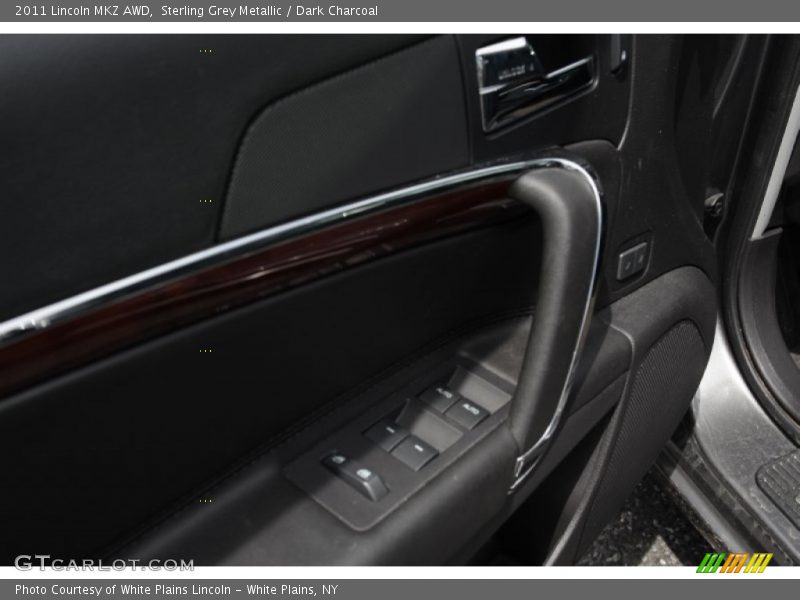 Sterling Grey Metallic / Dark Charcoal 2011 Lincoln MKZ AWD