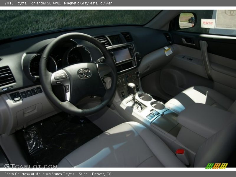 Magnetic Gray Metallic / Ash 2013 Toyota Highlander SE 4WD
