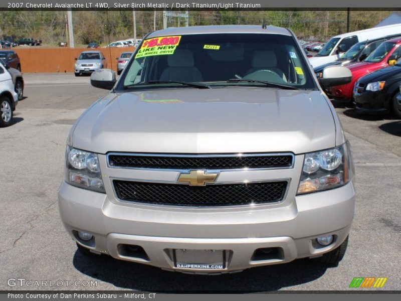 Silver Birch Metallic / Dark Titanium/Light Titanium 2007 Chevrolet Avalanche LT 4WD